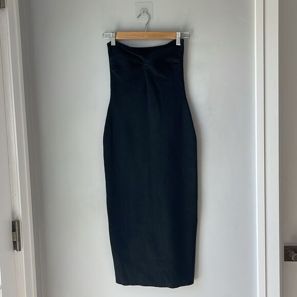 LILLUSORY Knitted Dresses Twisted Front Bodycon Dress with Back Slit - Picture 5 of 10